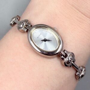 GUESS Signed Vintage Silver-Tone Oval Bracelet Women's Watch